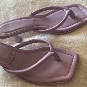 Size 9 Tahari Heels